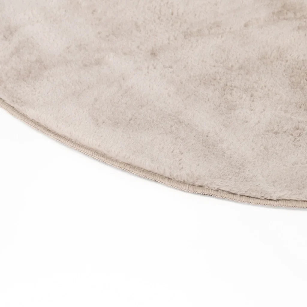 ARIEL ROUND FAUX FUR RUG
