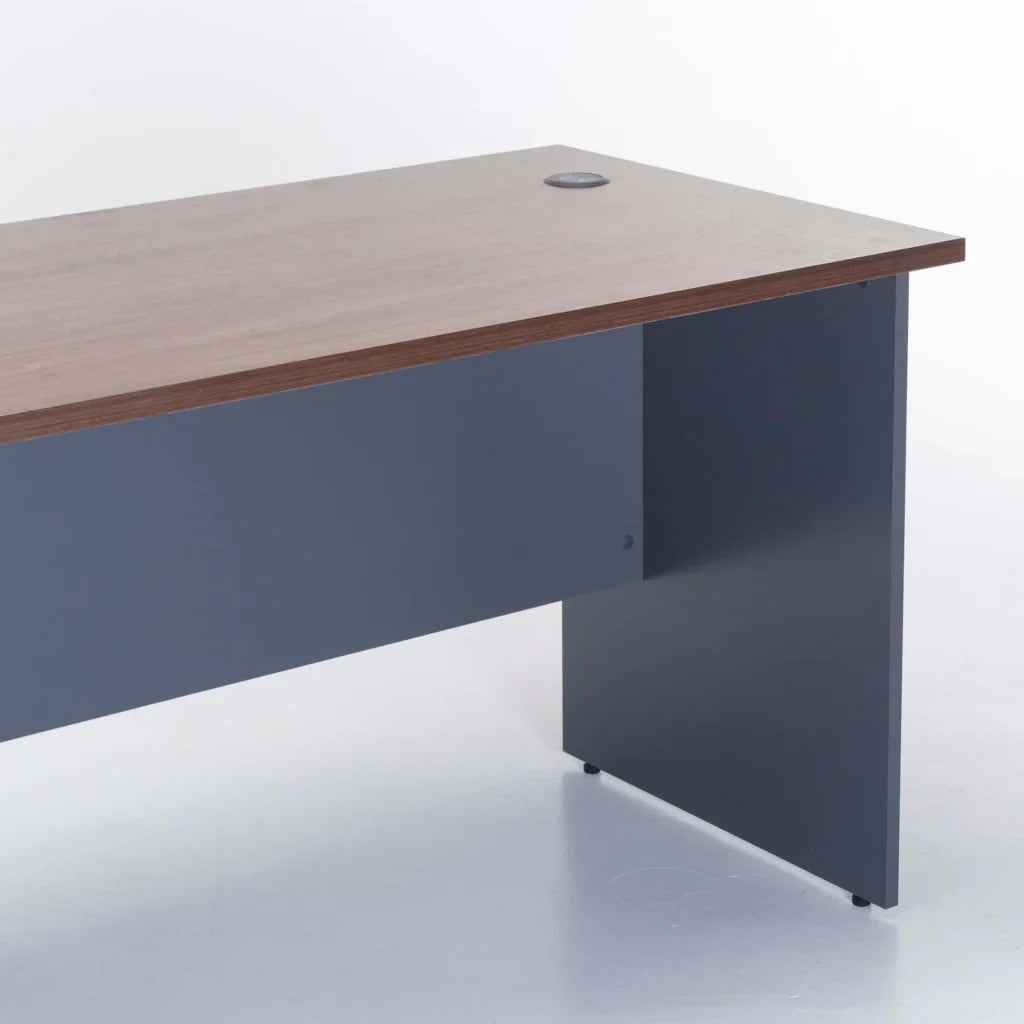 AXA 150cm DESK