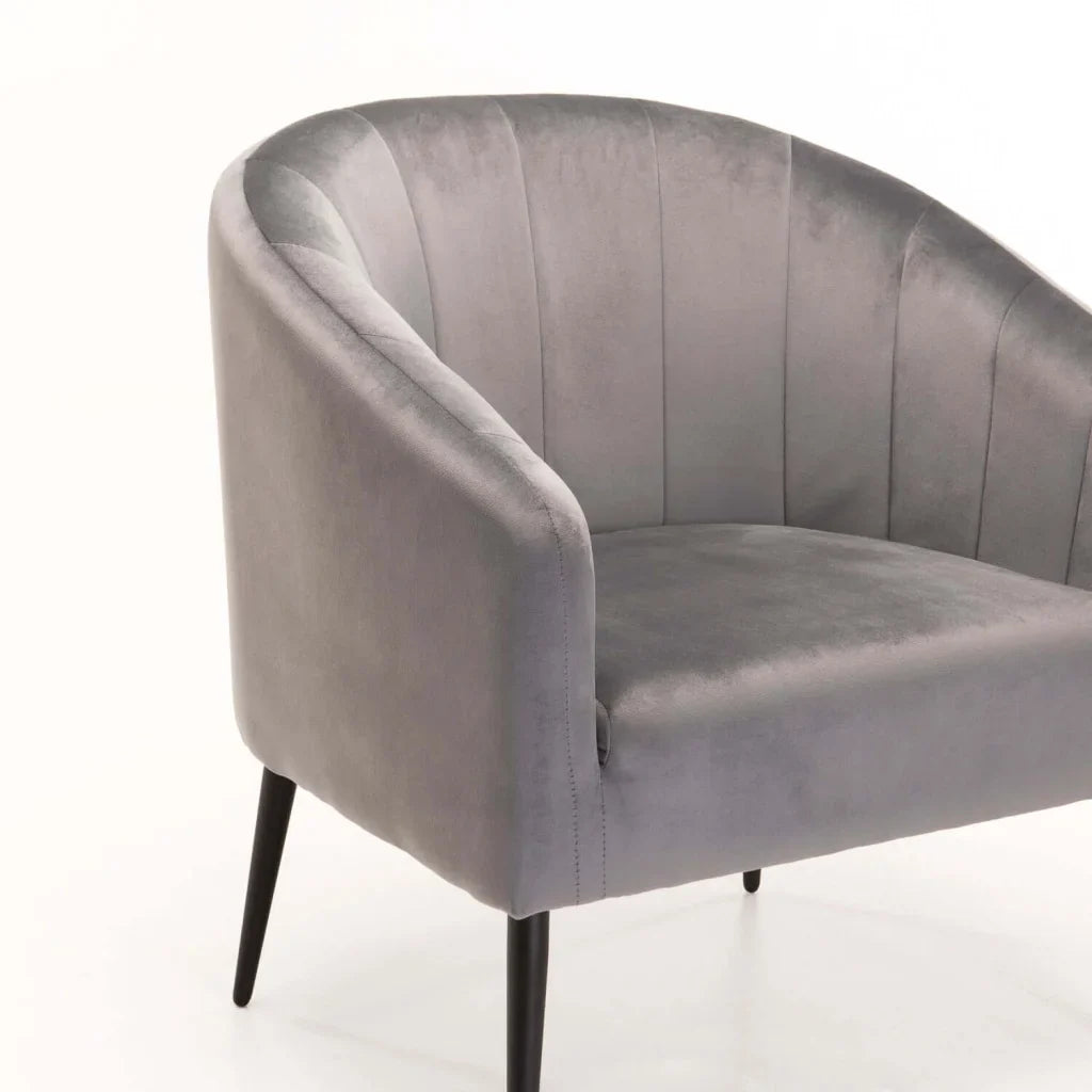 COLT VELVET CHAIR - BLACK LEG