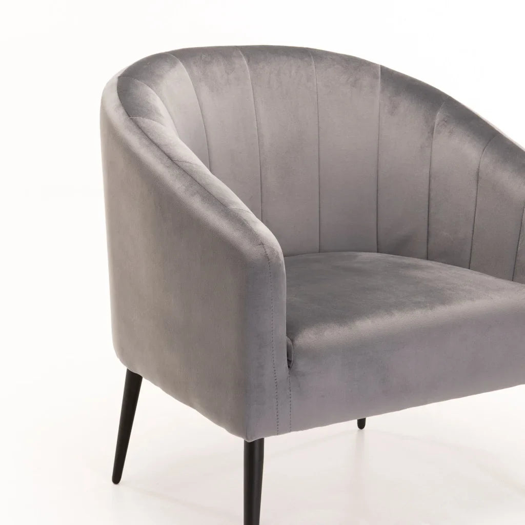 COLT VELVET CHAIR - BLACK LEG