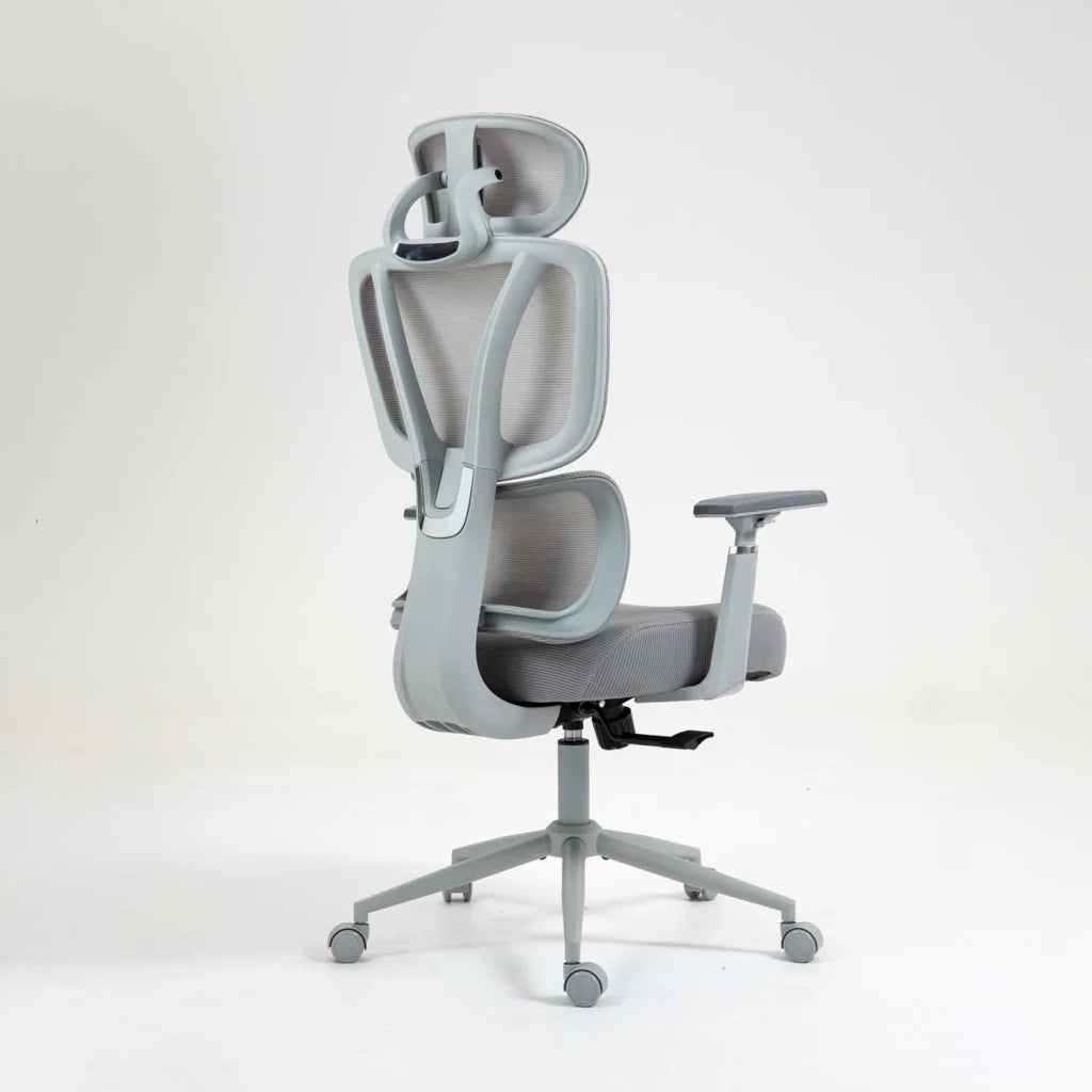 ERGONOMIC LUXURY EXECUTIVE OFFICE CHAIR AH607