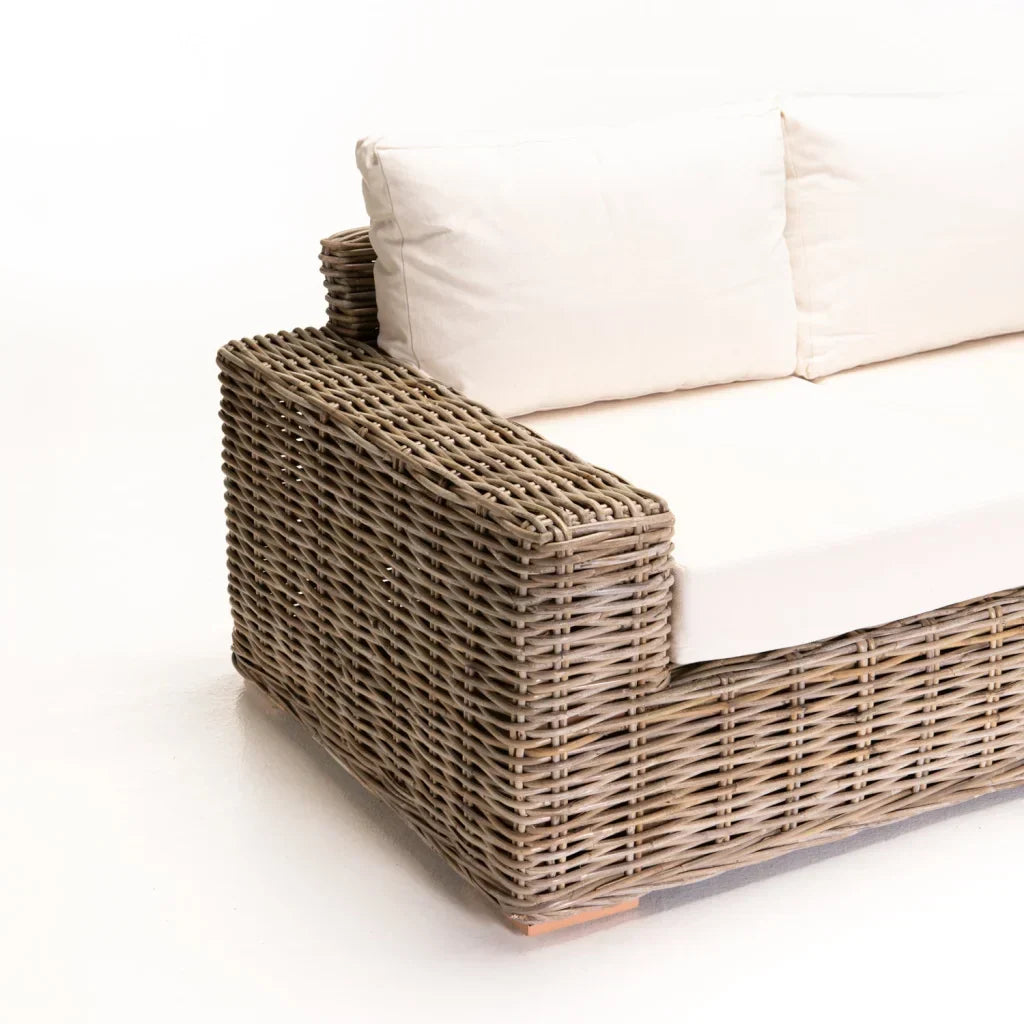 MEDAN KUBU 2 SEATER COUCH