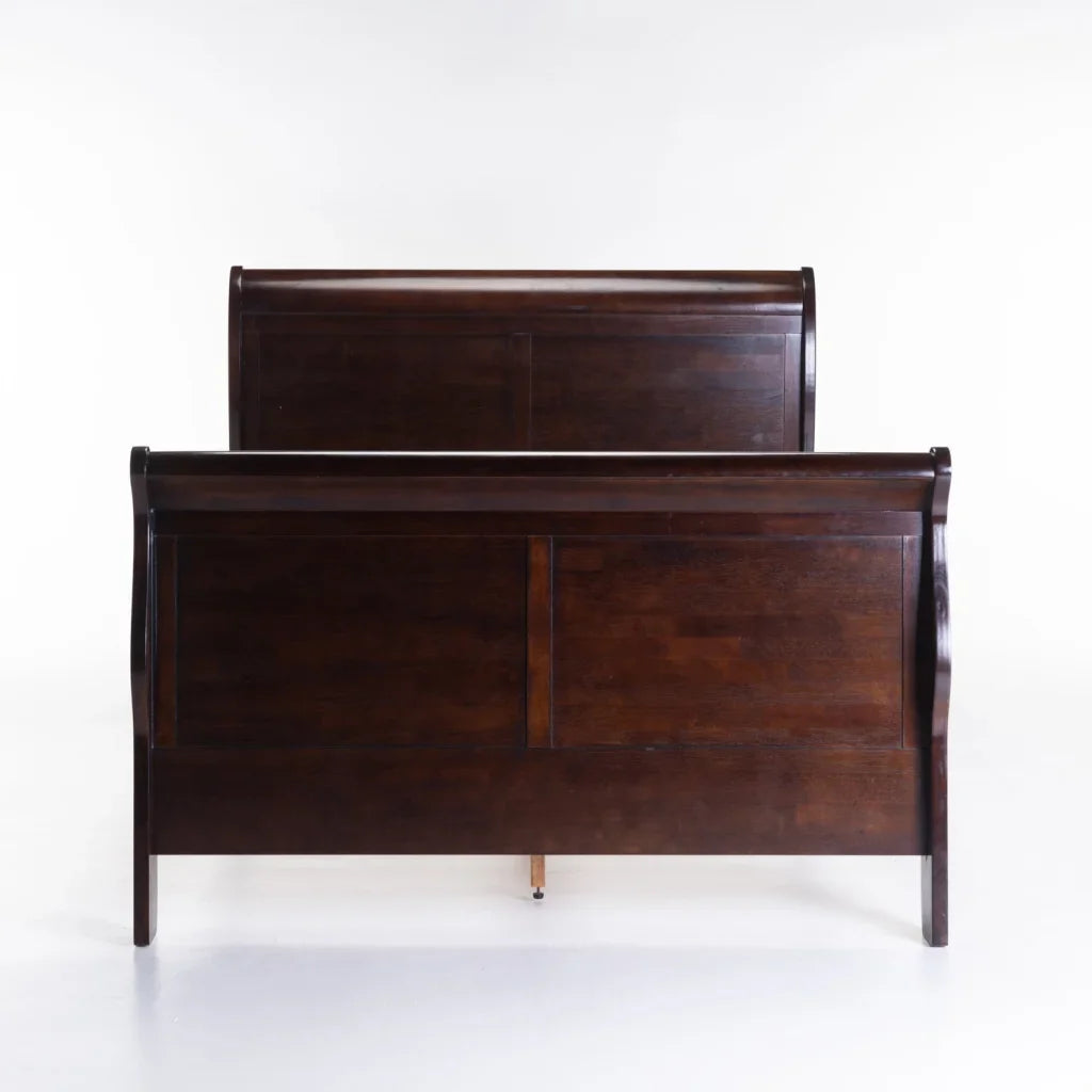 LOUISE BED